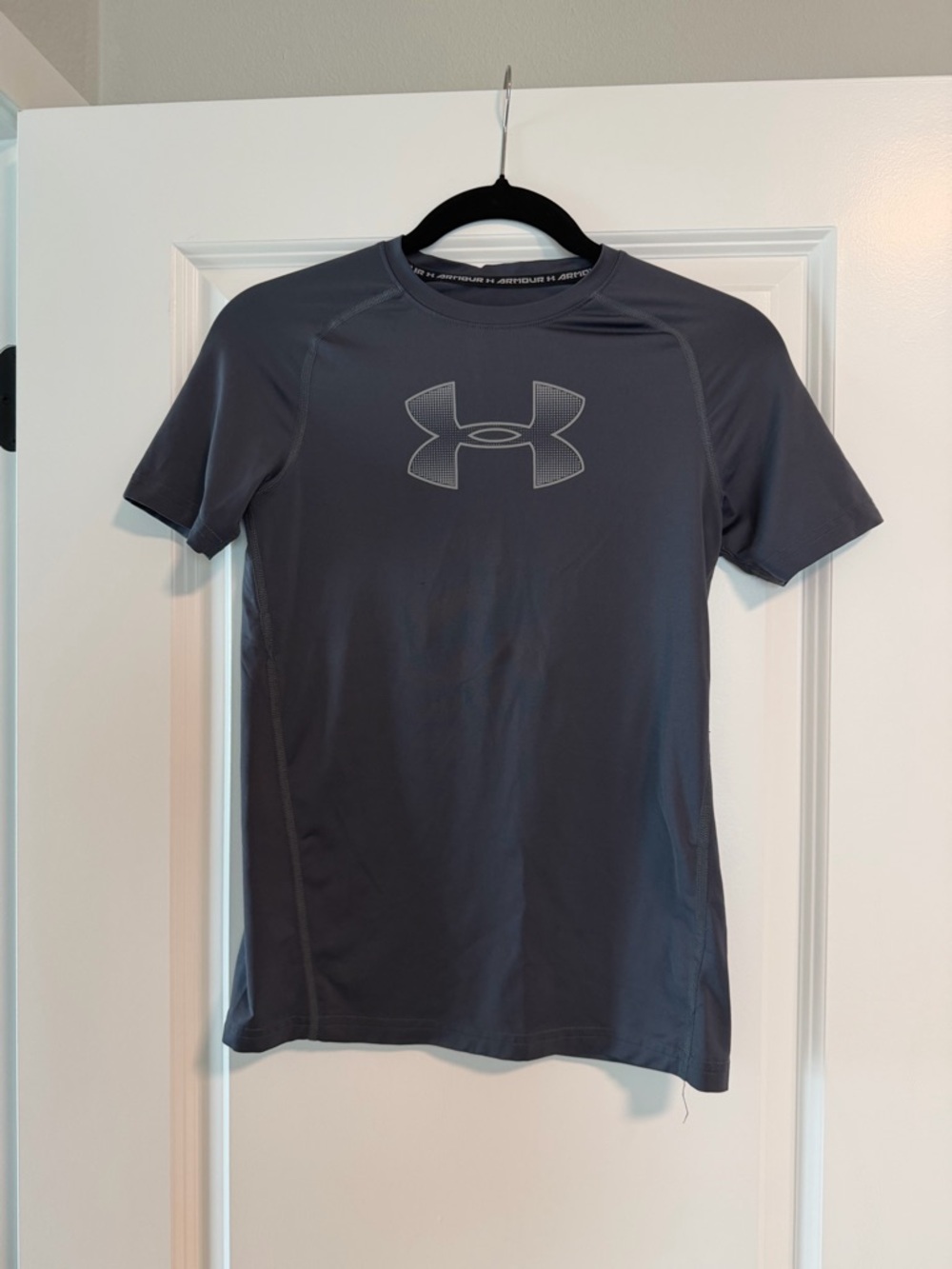 Under Armour Boy’s Charcoal Gray Short Sleeve Logo Tee